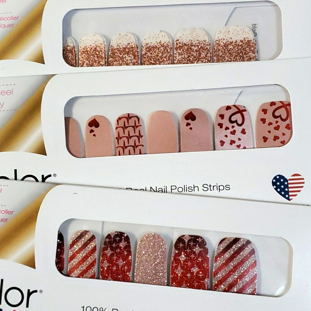 Helping Hearts Christmas bundle